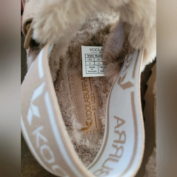 NWOB Koolaburra By UGG Amphora Fuzz-Oh Faux Fur Sandal - Picture 9 of 11